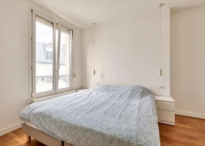 Appartement For 2 - Arc De Triomphe 16e Paris